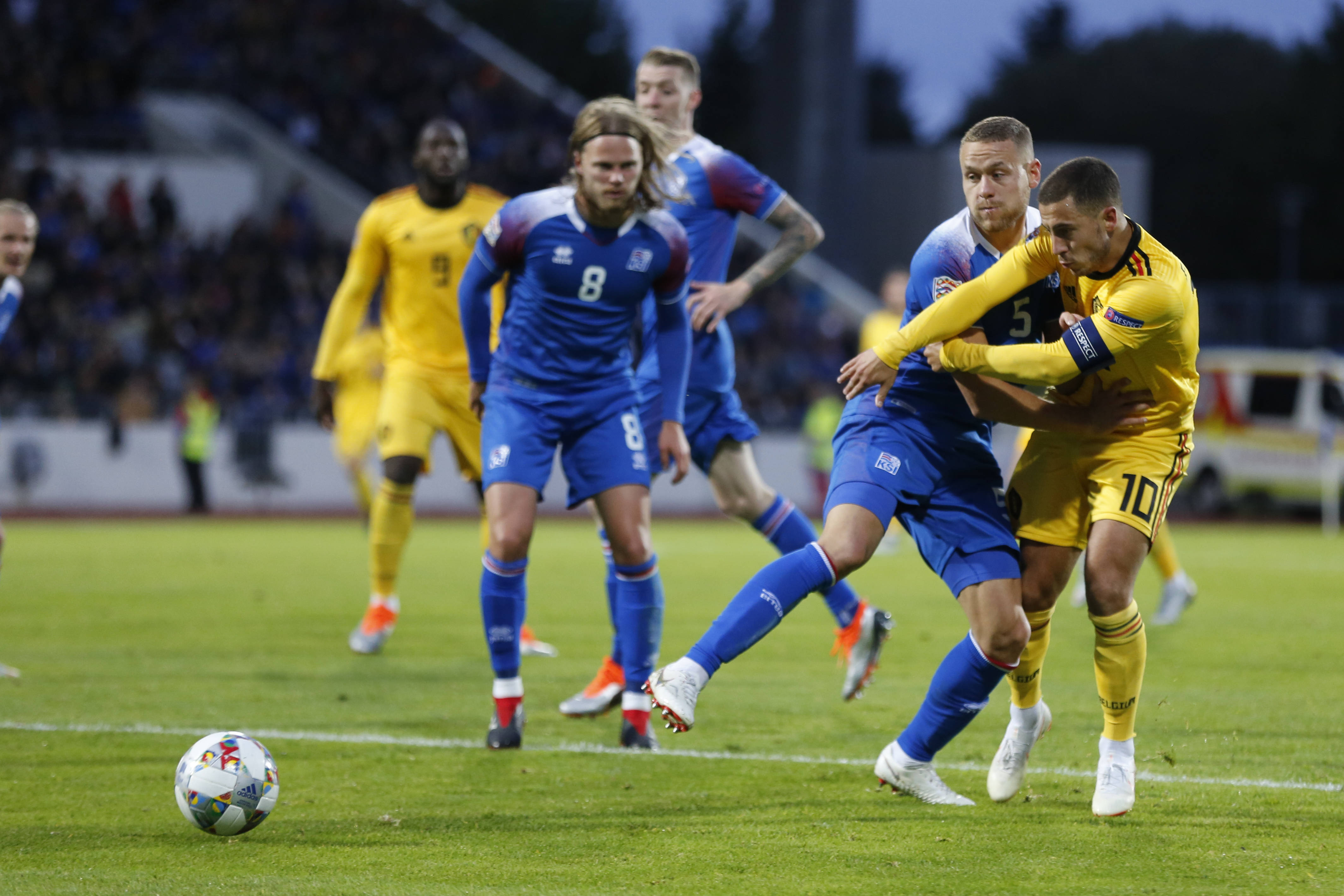 九游在线玩游戏-皇家社会围绕葡超完成体检国际比赛日罗马调整名单以备NBA总决赛，西亚卡姆在法国队比赛中大比分领先瞬间刷屏的简单介绍