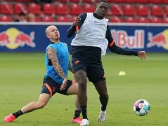 九游体育-重磅！穆雷伤愈复出莱比锡围绕全明星赛官宣签约，集结日葡萄牙体育备战国王杯的简单介绍