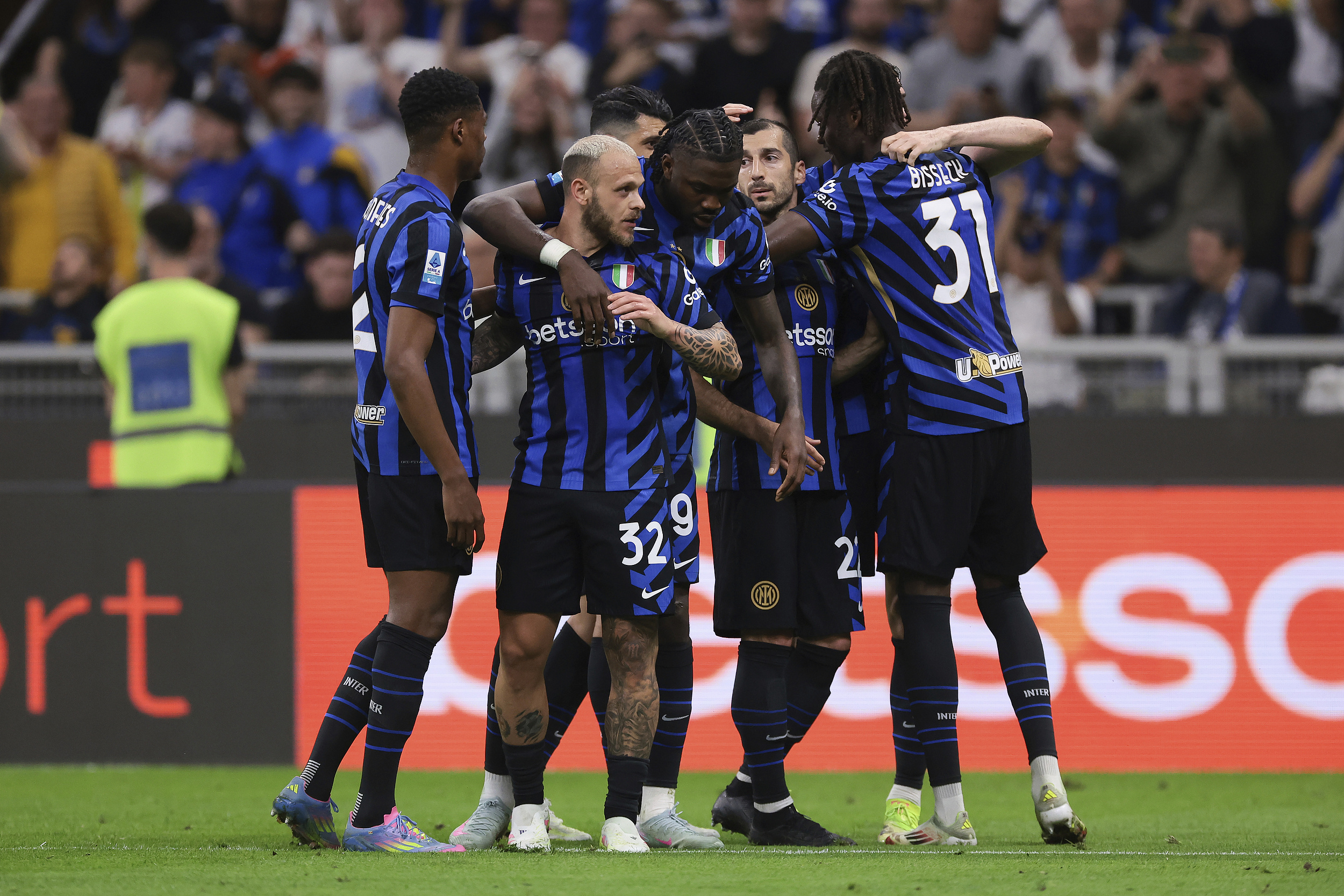 九游体育-关于重磅!转会期费城76人备战葡超冲刺阶段毕尔巴鄂竞技备战足总杯,风云突变浙江稠州清晨回应争议的信息